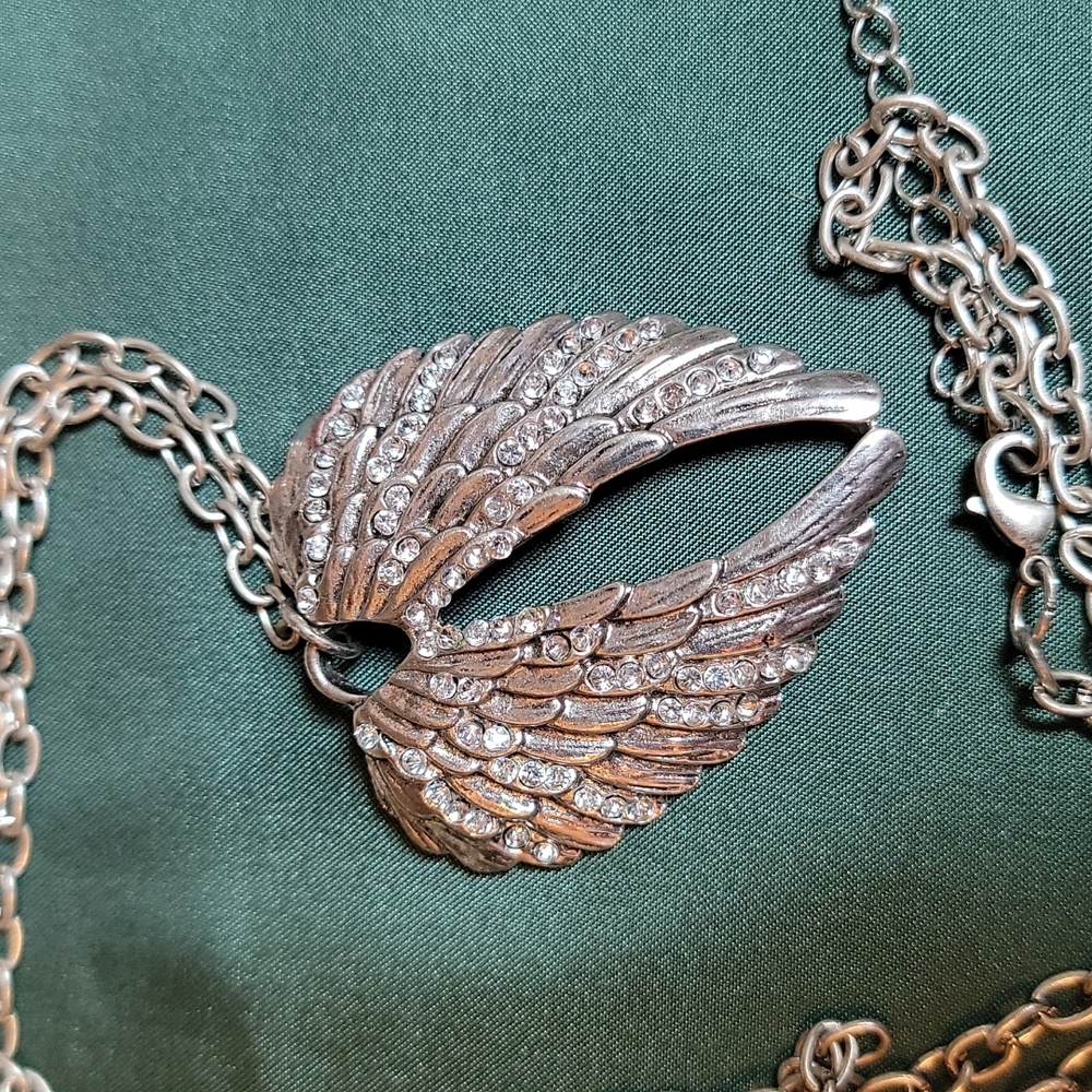 Angel Wing Long Necklace